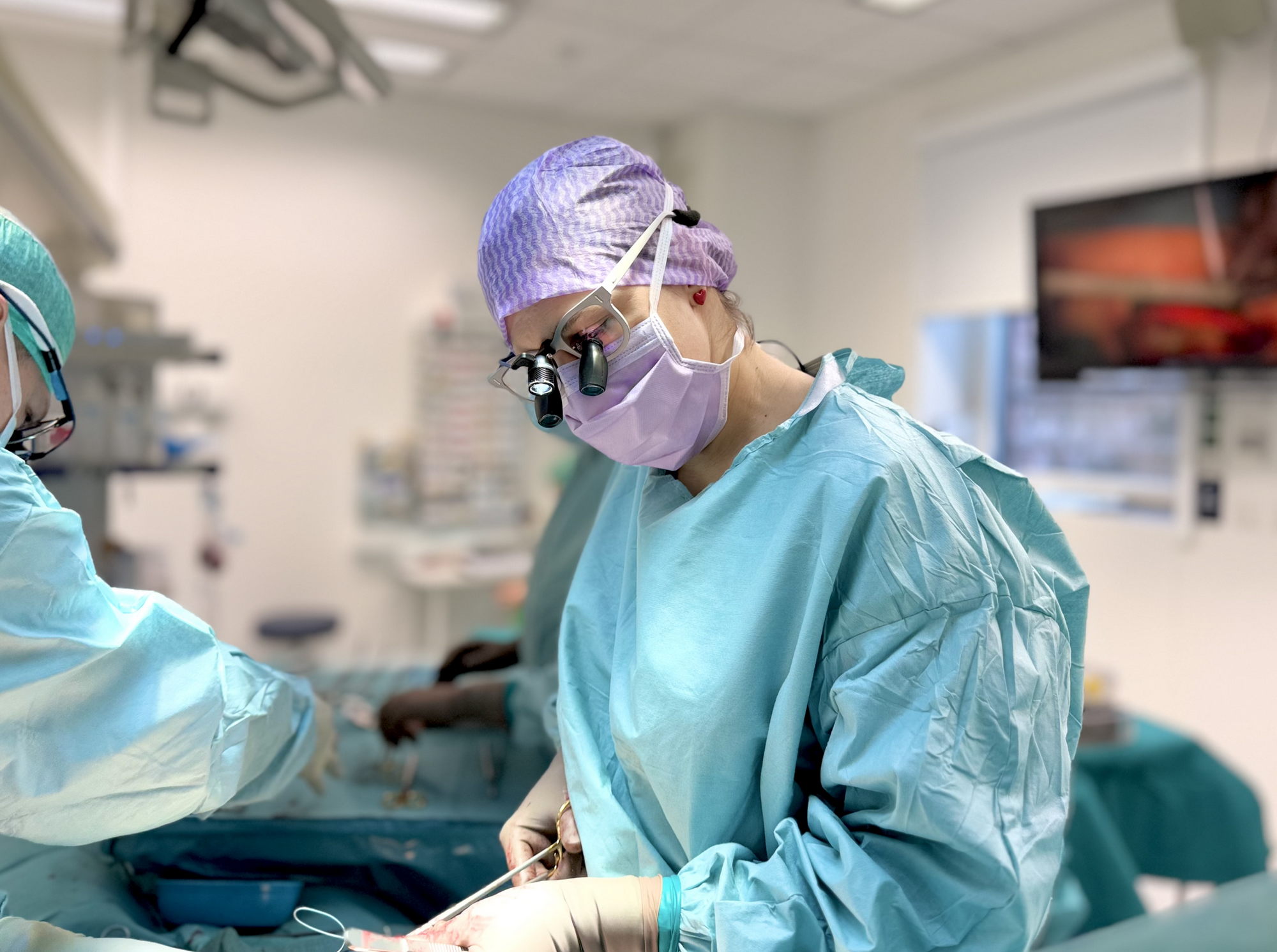 lk6 Dr Raili Tagen südameoperatsioonil Kliinikum