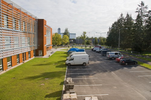 Parkla erakorralise medistsiini osakonda isepöördujatele. Foto: Jaak Nilson.